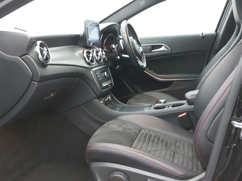 Used Mercedes-Benz GLA 2018 for sale - 78211396: Photo 5