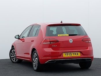 Used Volkswagen Golf 2019 for sale - 75926090: Photo