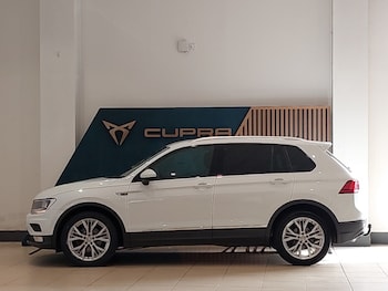 Used Volkswagen Tiguan 2017 for sale - 75652501: Photo