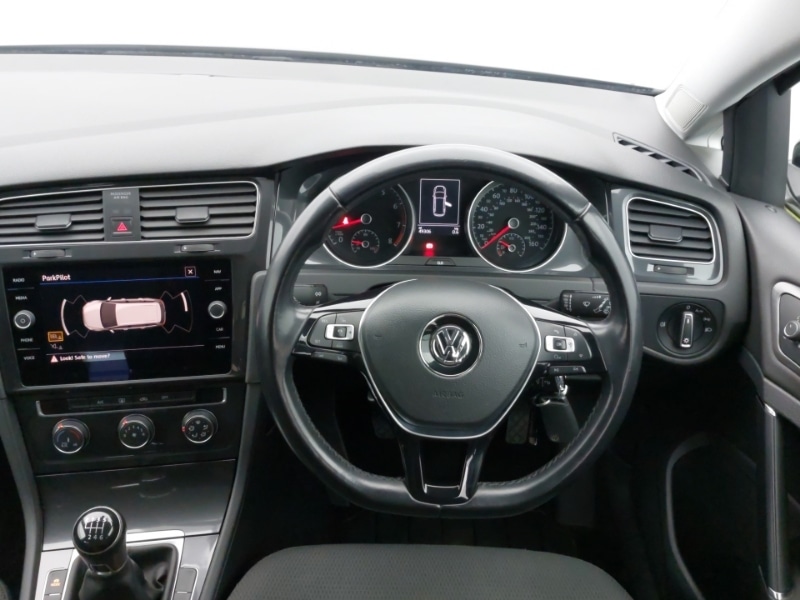 Used Volkswagen Golf 2018 for sale - 77852659: Photo 7