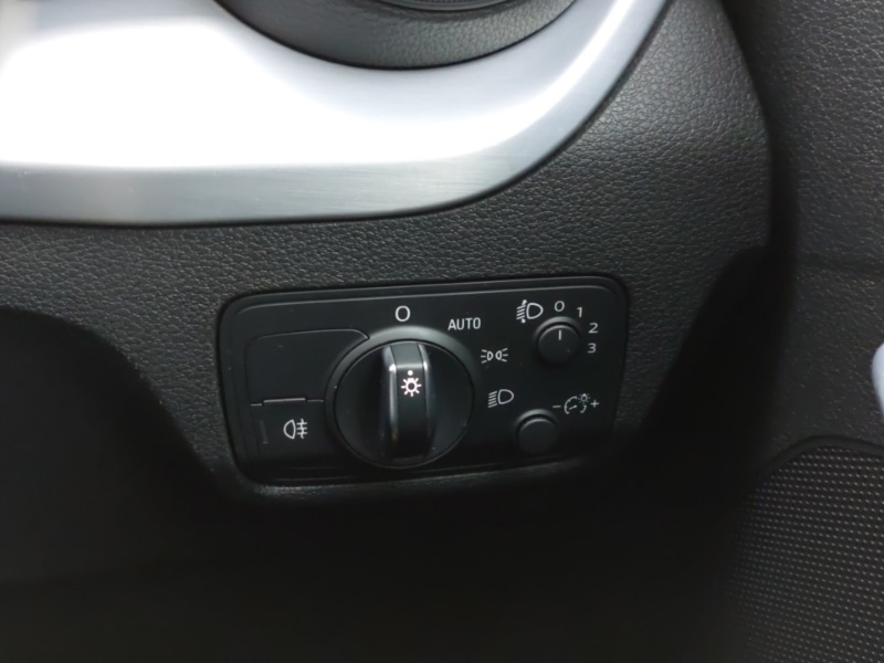 Used Audi Q2 2018 for sale - 76656552: Photo 19