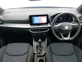 Used SEAT Arona 2024 for sale - 75775600: Photo