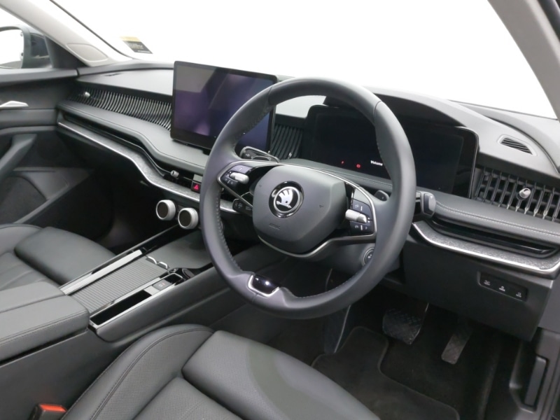 Used Skoda Superb 2024 for sale - 77078445: Photo 12