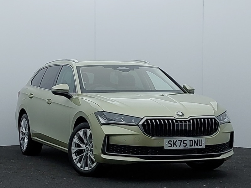 Used Skoda Superb 2025 for sale - 76947316: Photo 1