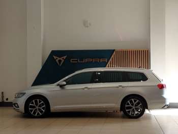 Used Volkswagen Passat 2019 for sale - 74988278: Photo