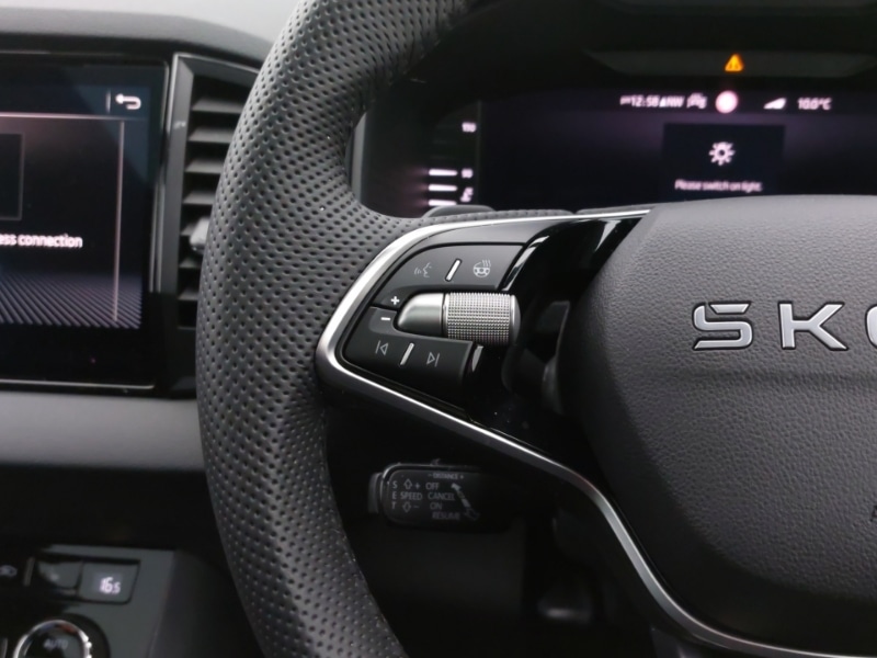 Used Skoda Karoq 2025 for sale - 78061202: Photo 17