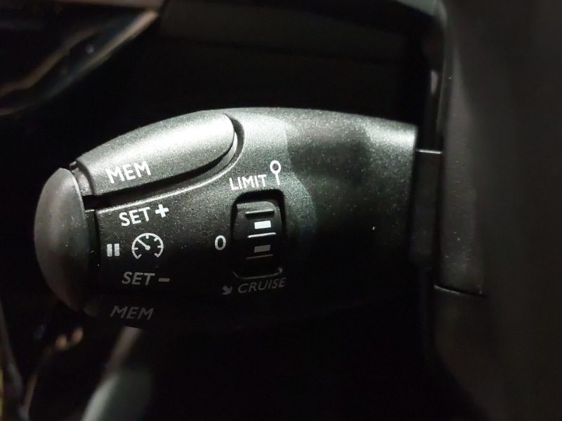 Used Peugeot 2008 2026 for sale - 77536539: Photo 18