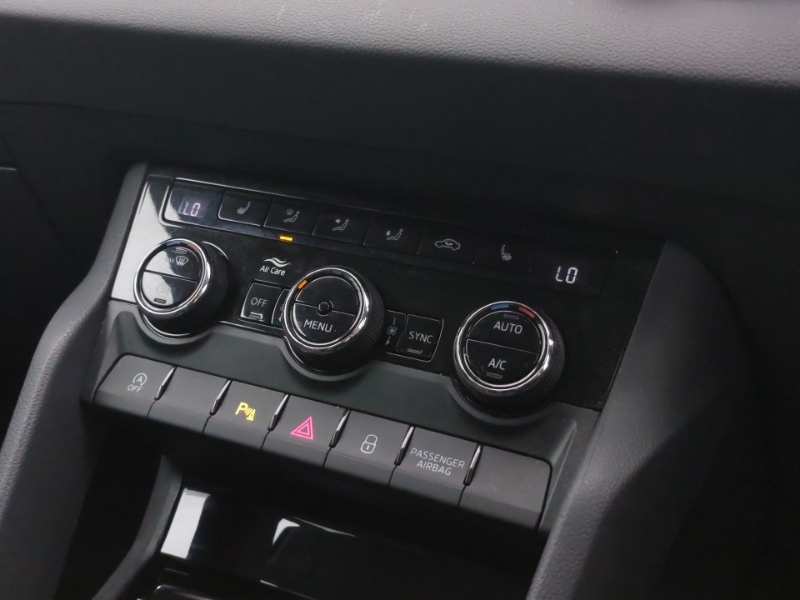 Used Skoda Karoq 2023 for sale - 76427440: Photo 15