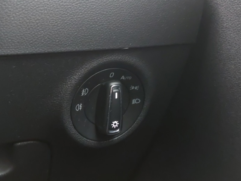 Used Skoda Karoq 2023 for sale - 76427440: Photo 19