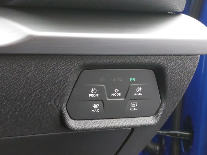 Used SEAT Leon 2025 for sale - 77999347: Photo 19