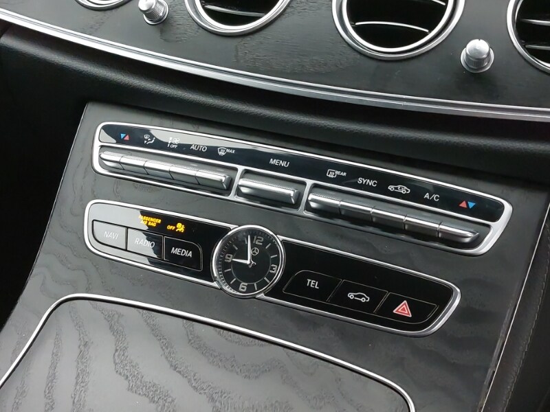 Used Mercedes-Benz E Class 2018 for sale - 76737199: Photo 15