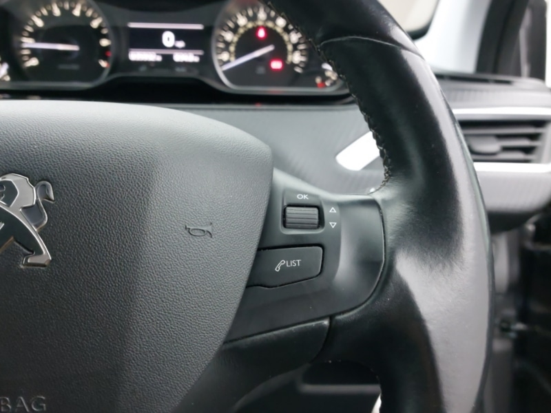 Used Peugeot 208 2019 for sale - 76144665: Photo 17