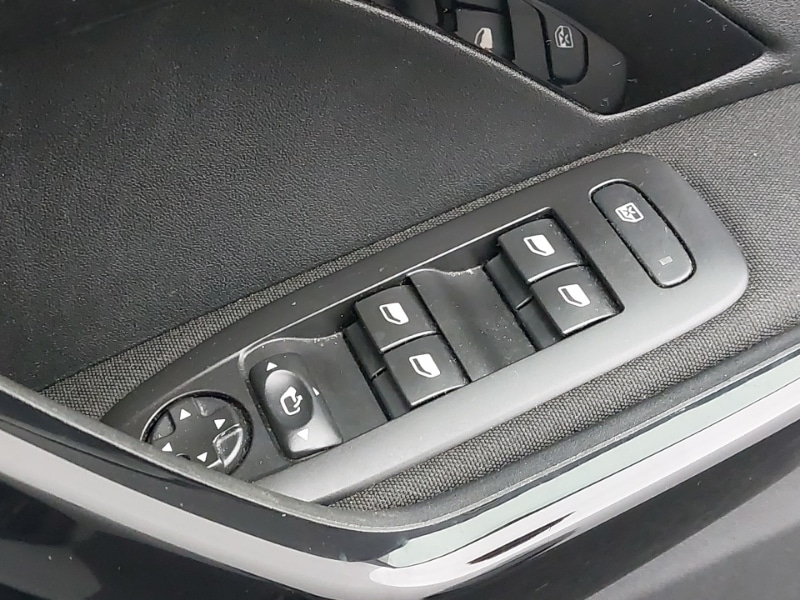 Used Peugeot 208 2019 for sale - 76144665: Photo 19