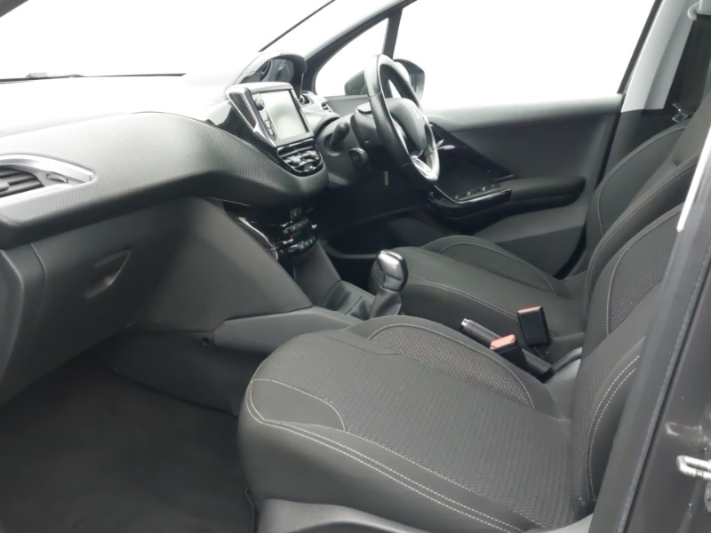 Used Peugeot 208 2019 for sale - 76144665: Photo 5