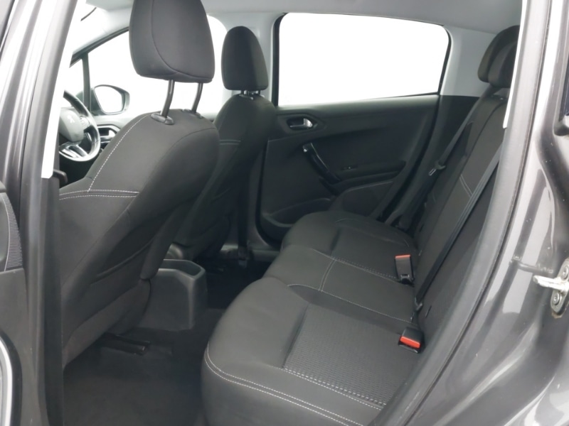 Used Peugeot 208 2019 for sale - 76144665: Photo 6