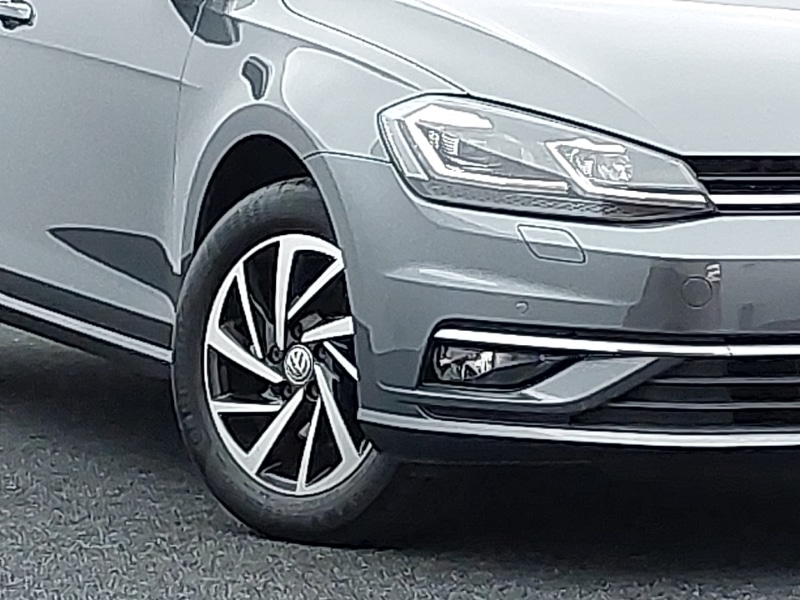 Used Volkswagen Golf 2020 for sale - 76749250: Photo 9