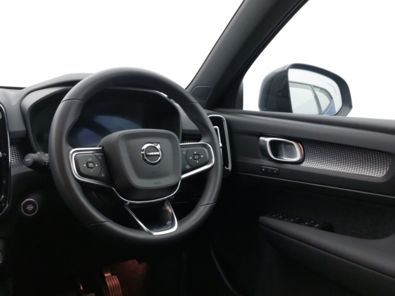 Used Volvo XC40 2025 for sale - 77514113: Photo 10