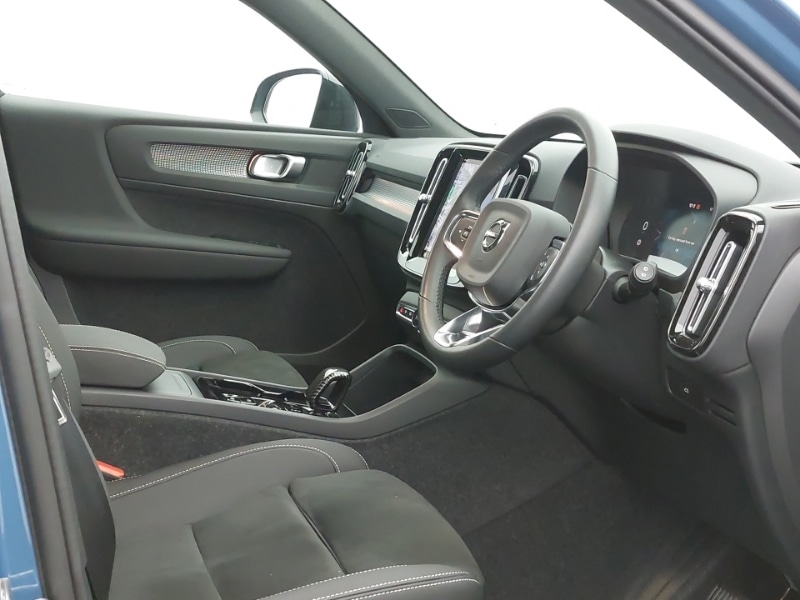 Used Volvo XC40 2025 for sale - 77514113: Photo 12