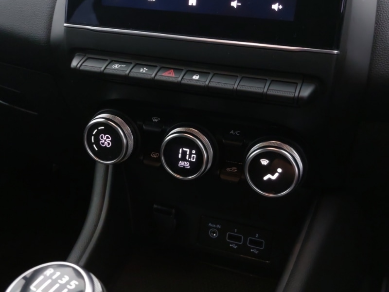 Used Renault Captur 2020 for sale - 76621732: Photo 15