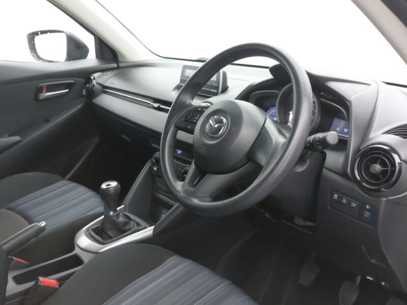 Used Mazda Mazda2 2016 for sale - 76579306: Photo 12