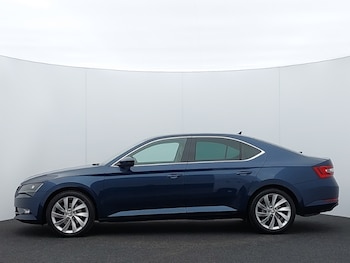 Used Skoda Superb 2017 for sale - 79231456: Photo