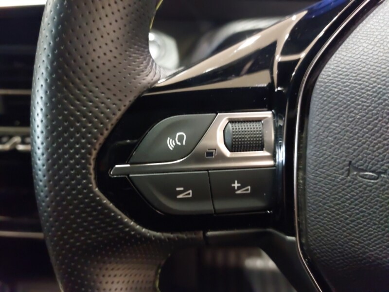 Used Peugeot 208 2023 for sale - 78155902: Photo 12