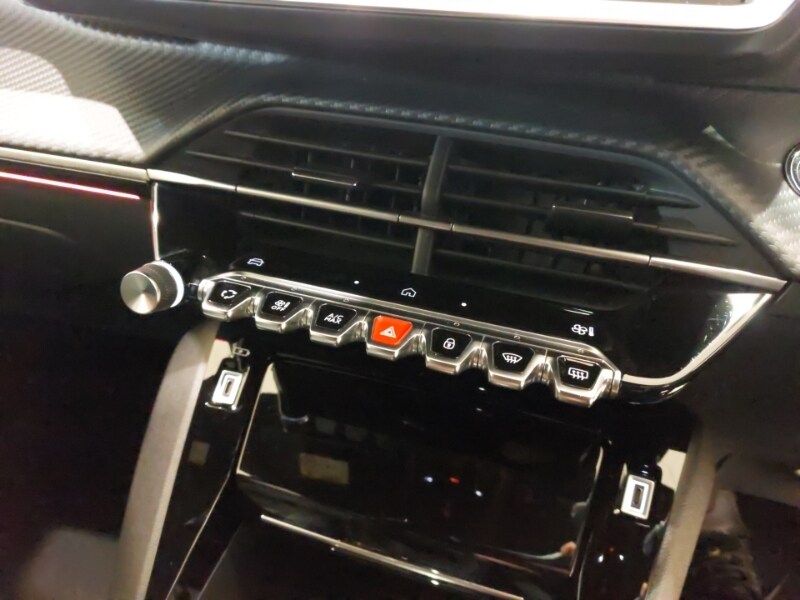 Used Peugeot 208 2023 for sale - 78155902: Photo 15