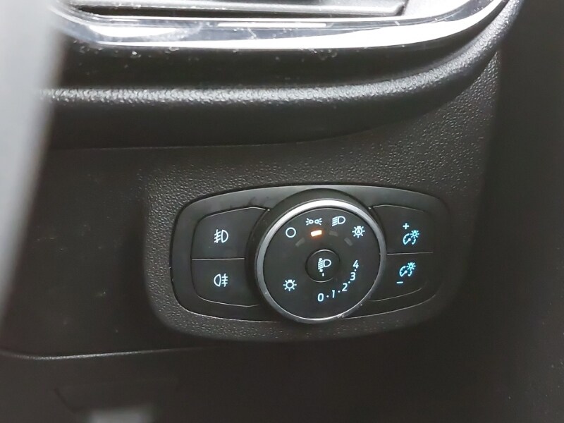 Used Ford Fiesta 2018 for sale - 77873888: Photo 19