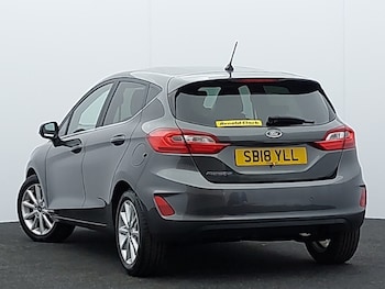 Used Ford Fiesta 2018 for sale - 77873888: Photo