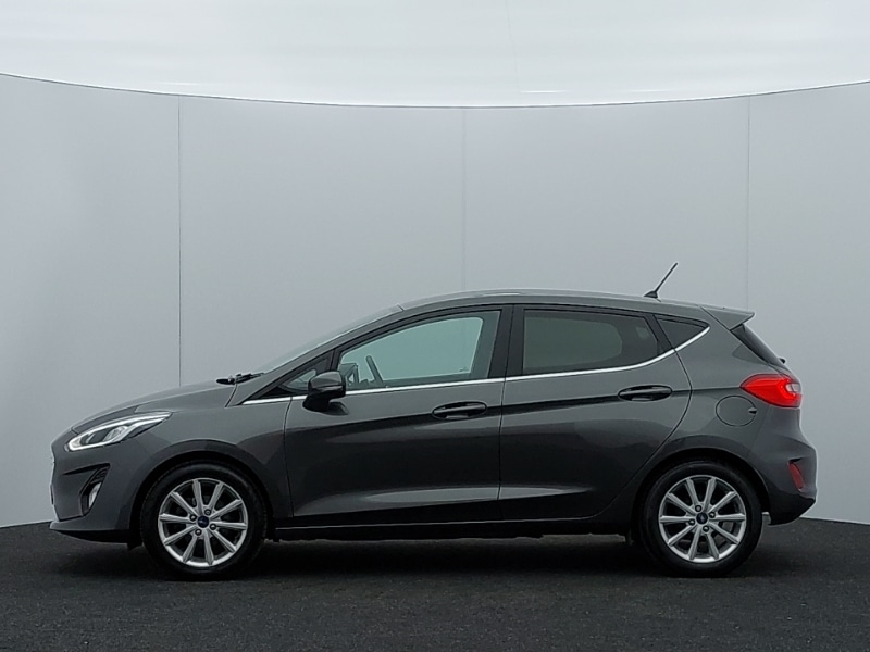 Used Ford Fiesta 2018 for sale - 77873888: Photo 4