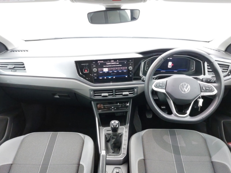 Used Volkswagen Polo 2021 for sale - 76880130: Photo 2