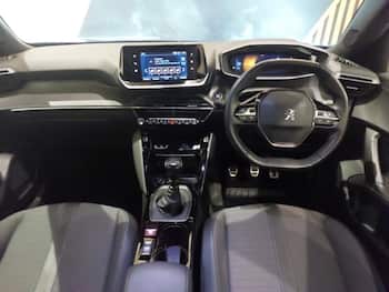 Used Peugeot 2008 2023 for sale - 79691125: Photo
