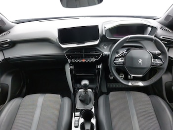 Used Peugeot 2008 2022 for sale - 76543848: Photo