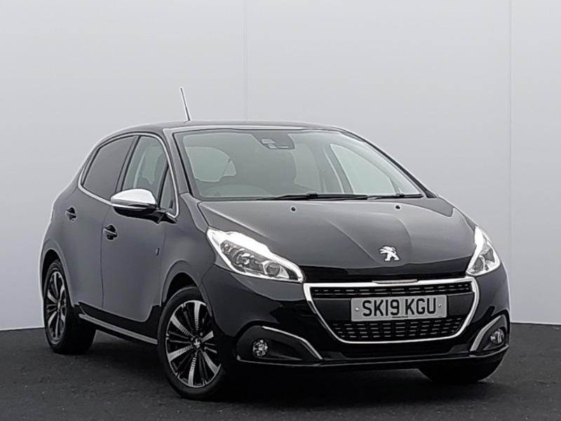 Used Peugeot 208 2019 for sale - 76393133: Photo 1