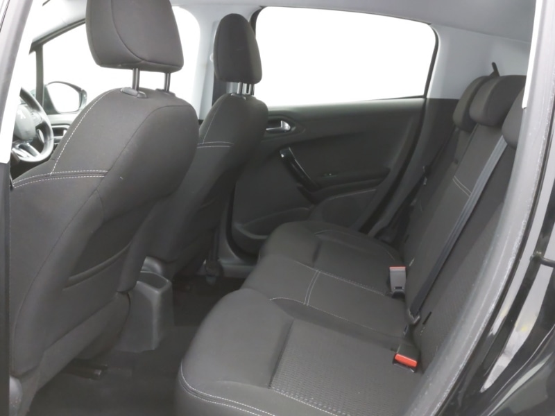 Used Peugeot 208 2019 for sale - 76393133: Photo 6