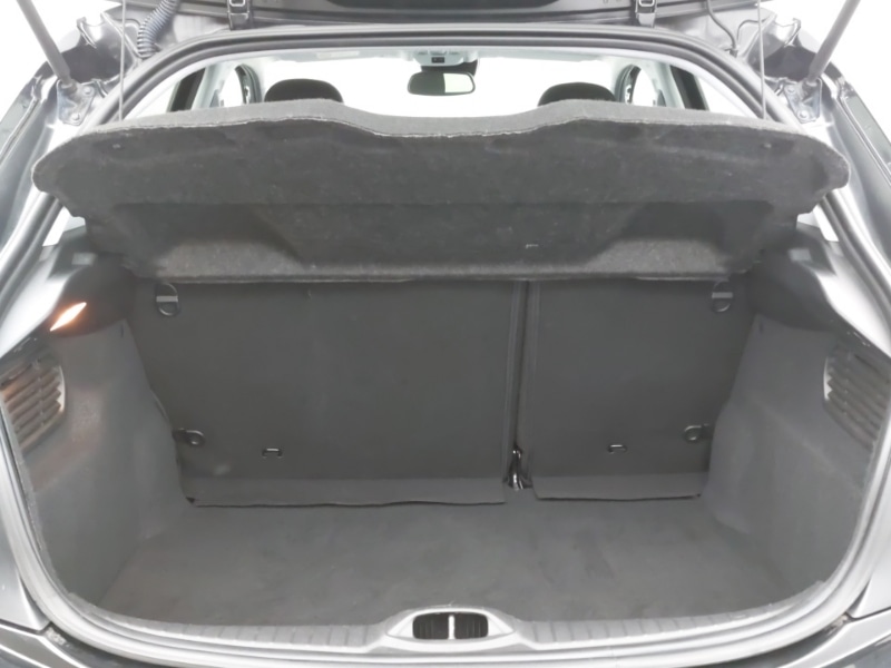 Used Peugeot 208 2019 for sale - 76393133: Photo 8