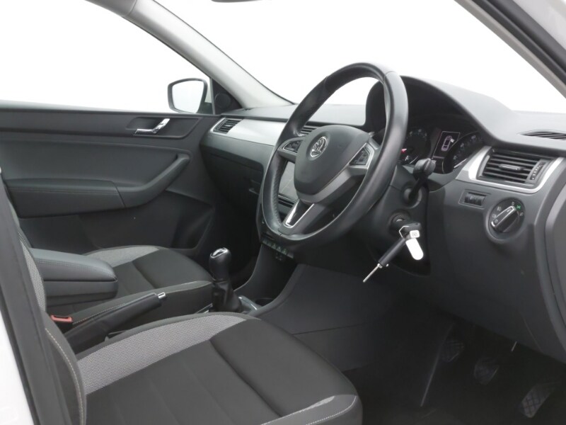 Used Skoda Rapid Spaceback 2016 for sale - 77907880: Photo 12