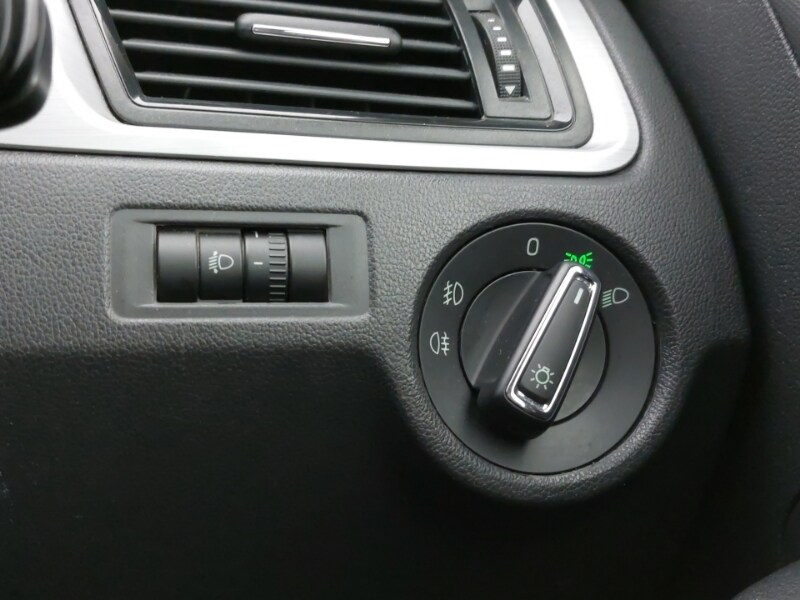 Used Skoda Rapid Spaceback 2016 for sale - 77907880: Photo 18