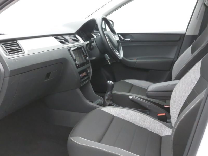 Used Skoda Rapid Spaceback 2016 for sale - 77907880: Photo 5