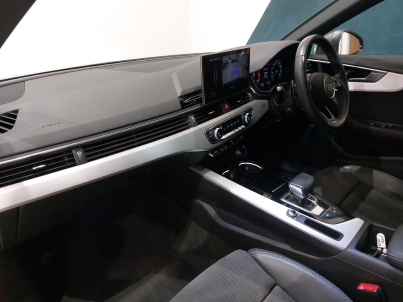 Used Audi A4 2021 for sale - 76365678: Photo 5