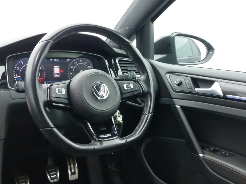 Used Volkswagen Golf 2018 for sale - 77623732: Photo 10