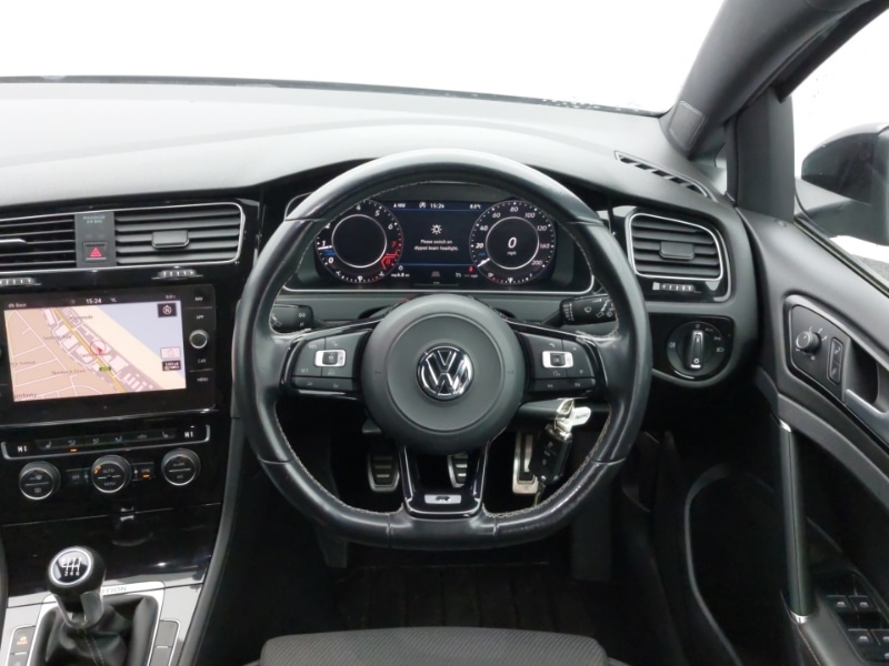 Used Volkswagen Golf 2018 for sale - 77623732: Photo 7