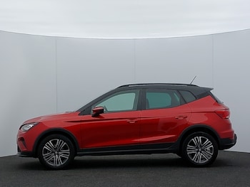 Used SEAT Arona 2023 for sale - 77448700: Photo