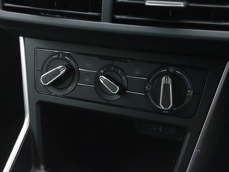 Used Volkswagen Polo 2023 for sale - 77777156: Photo 14