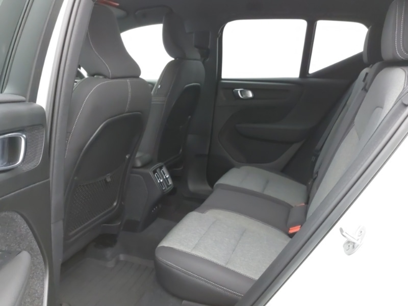 Used Volvo XC40 2023 for sale - 77223924: Photo 6