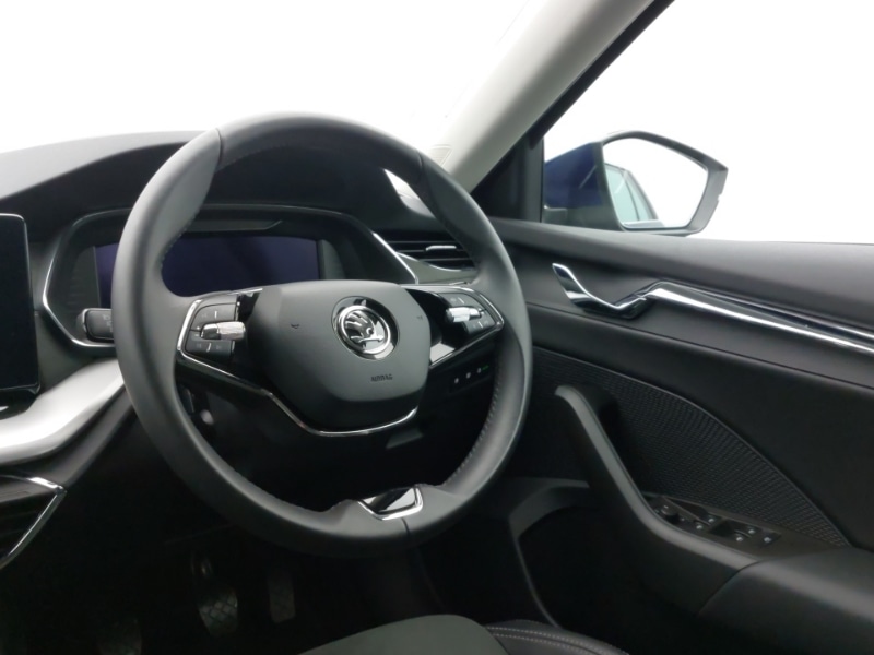 Used Skoda Octavia 2024 for sale - 77896955: Photo 10