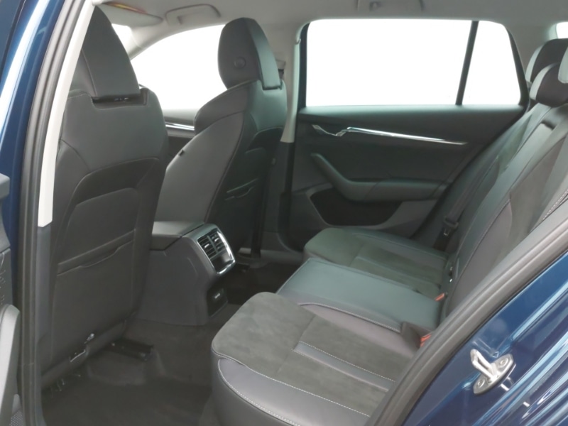 Used Skoda Octavia 2024 for sale - 77896955: Photo 6