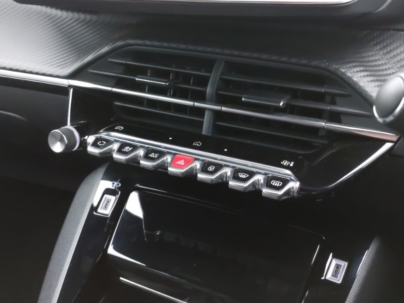 Used Peugeot 2008 2024 for sale - 78113213: Photo 15