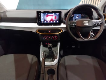 Used SEAT Arona 2024 for sale - 77126346: Photo