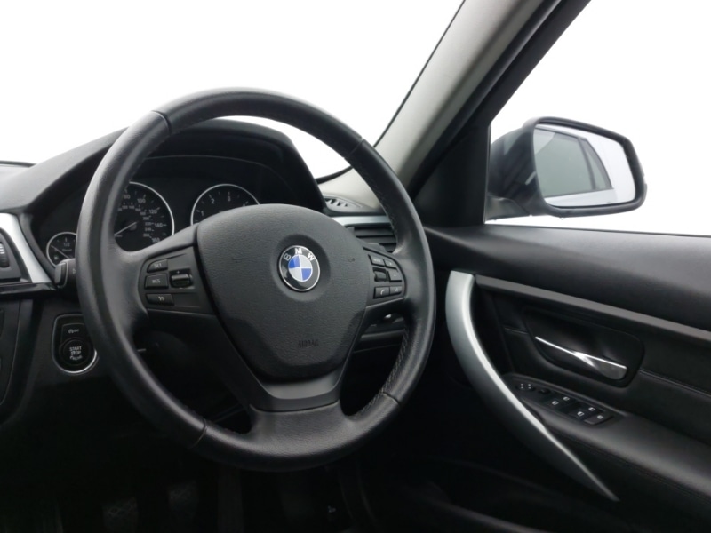 Used BMW 3 Series 2013 for sale - 76403767: Photo 10